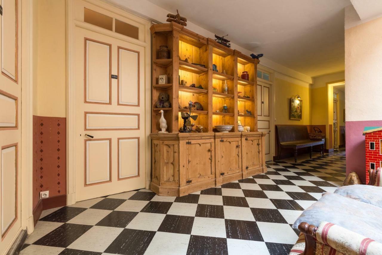 Domaine De L'Amiral Bed and Breakfast Saint-Laurent-du-Pape Exteriör bild